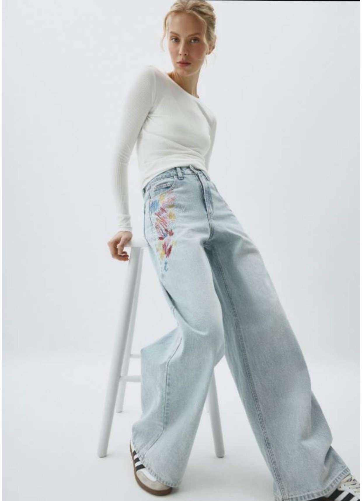 Anabia Garments Ladies Wear style 09